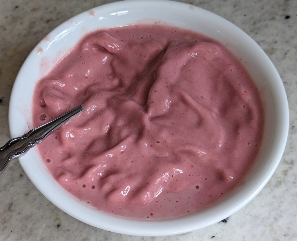 Healthy snack: strawberry smoothie bowl