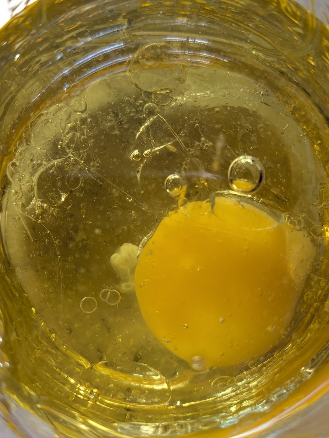 Egg yolk in avocado oil