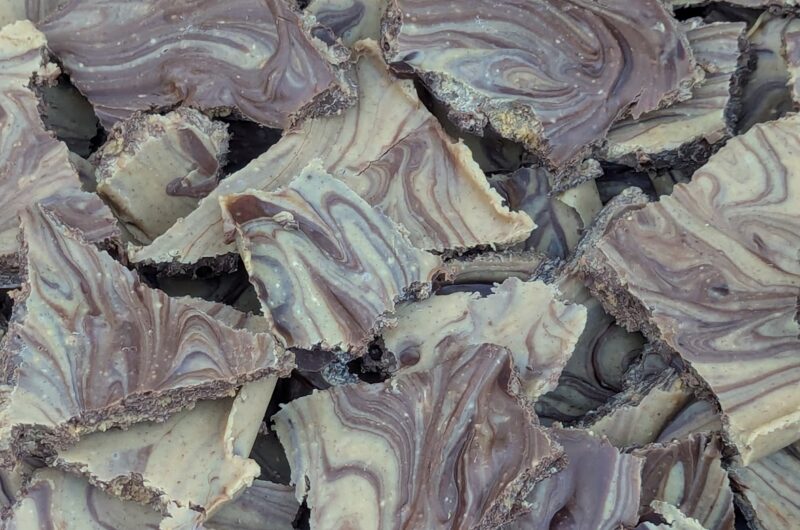 Healthy Peanut Butter Bark