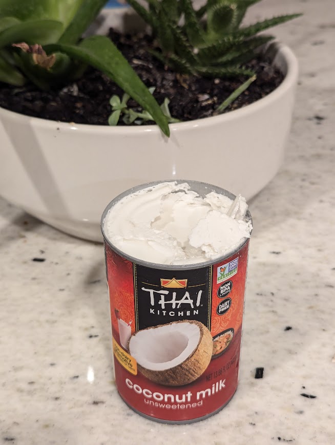 Can of unsweetened coconut milk