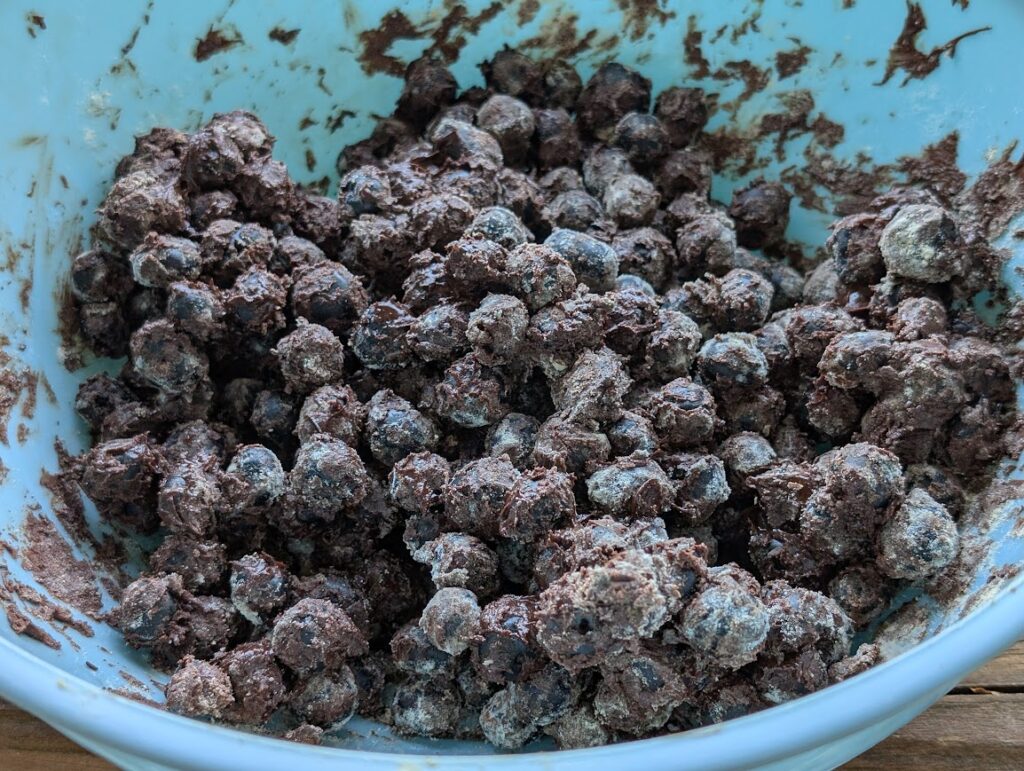 Healthy Muddy Buddies coated in bowl