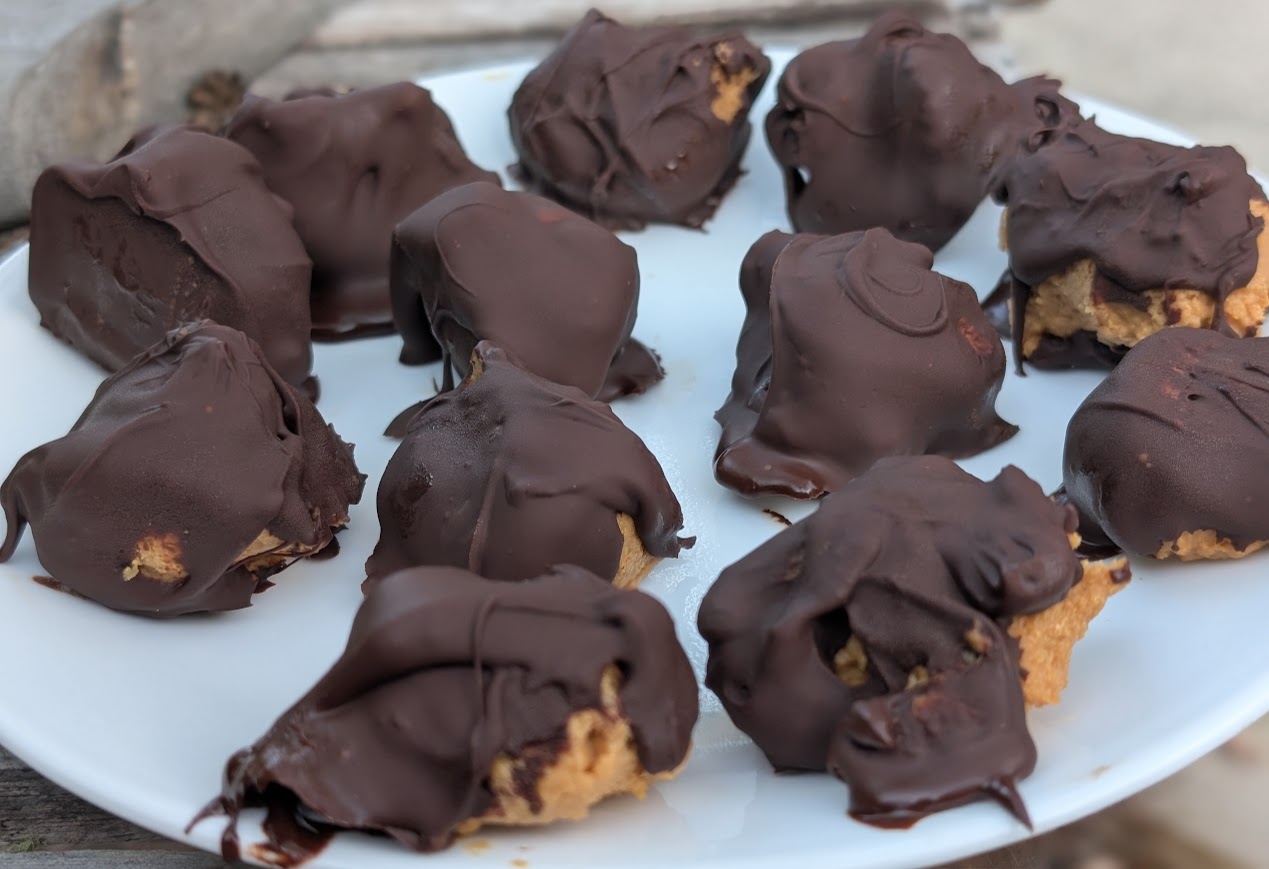 The Best Easy Three Ingredient Peanut Butter Balls